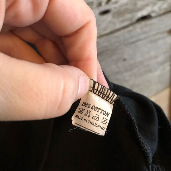 𝅺shine made in Thailand t-shirt size 2 - Picture 5 of 5